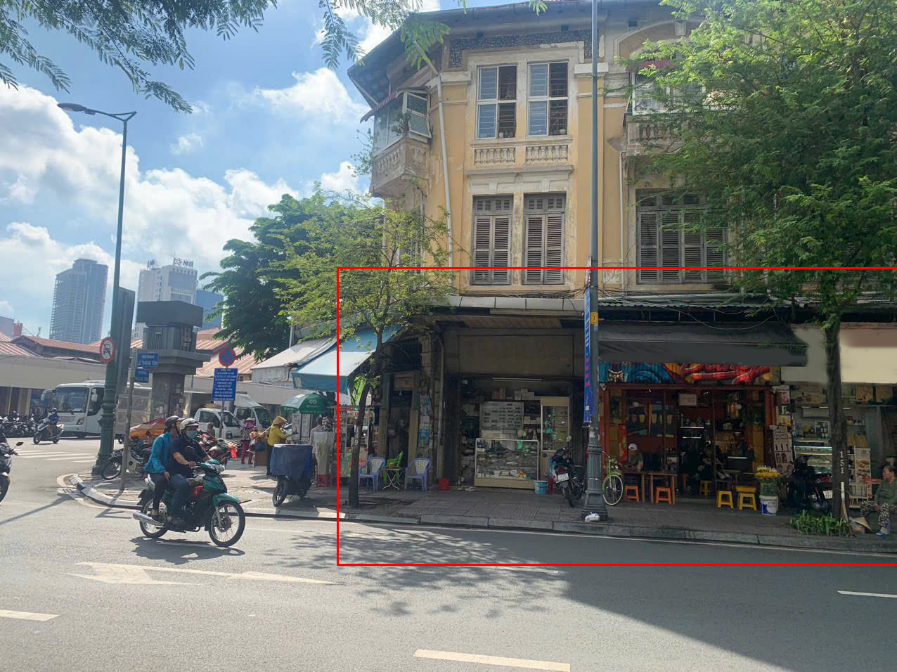 Cho thuê Mặt Bằng MT Đường Lê Thánh Tôn, phường Bến Thành, Quận 1 